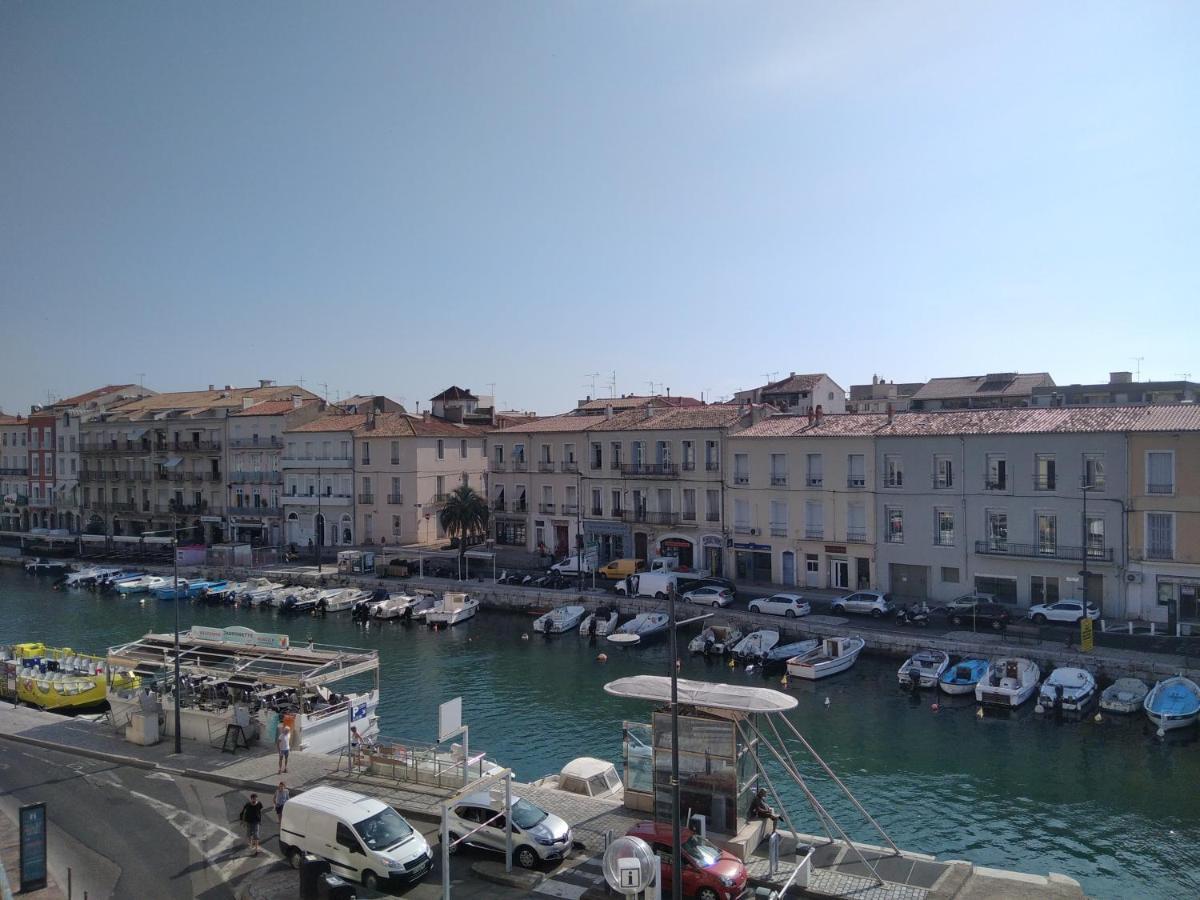 Grand T2 Au Coeur De Ville Avec Vue Sur Quais Et Mer Sète Exterior foto